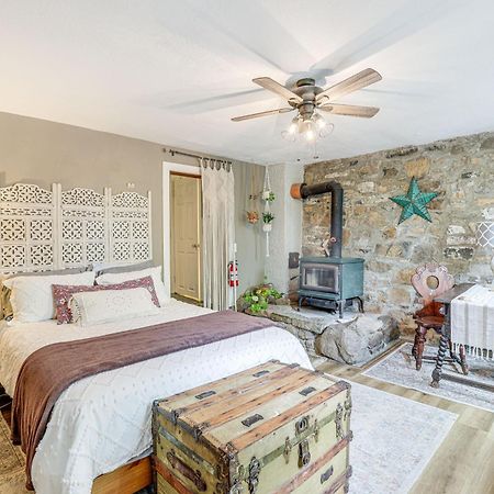 Charming Getaway Less Than 1 Mi To Downtown Lambertville! エクステリア 写真